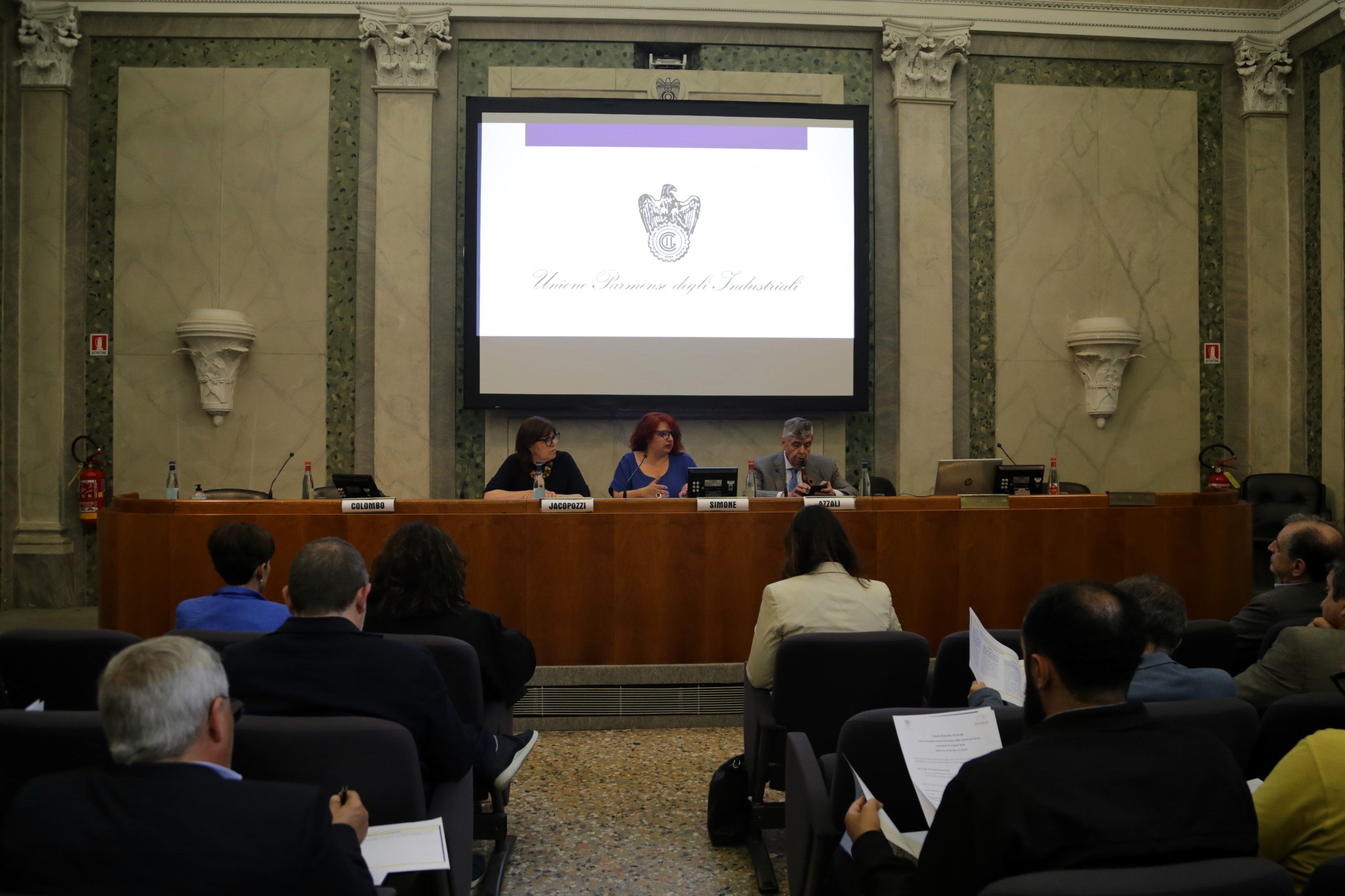 Inizio del convegno all'UPI