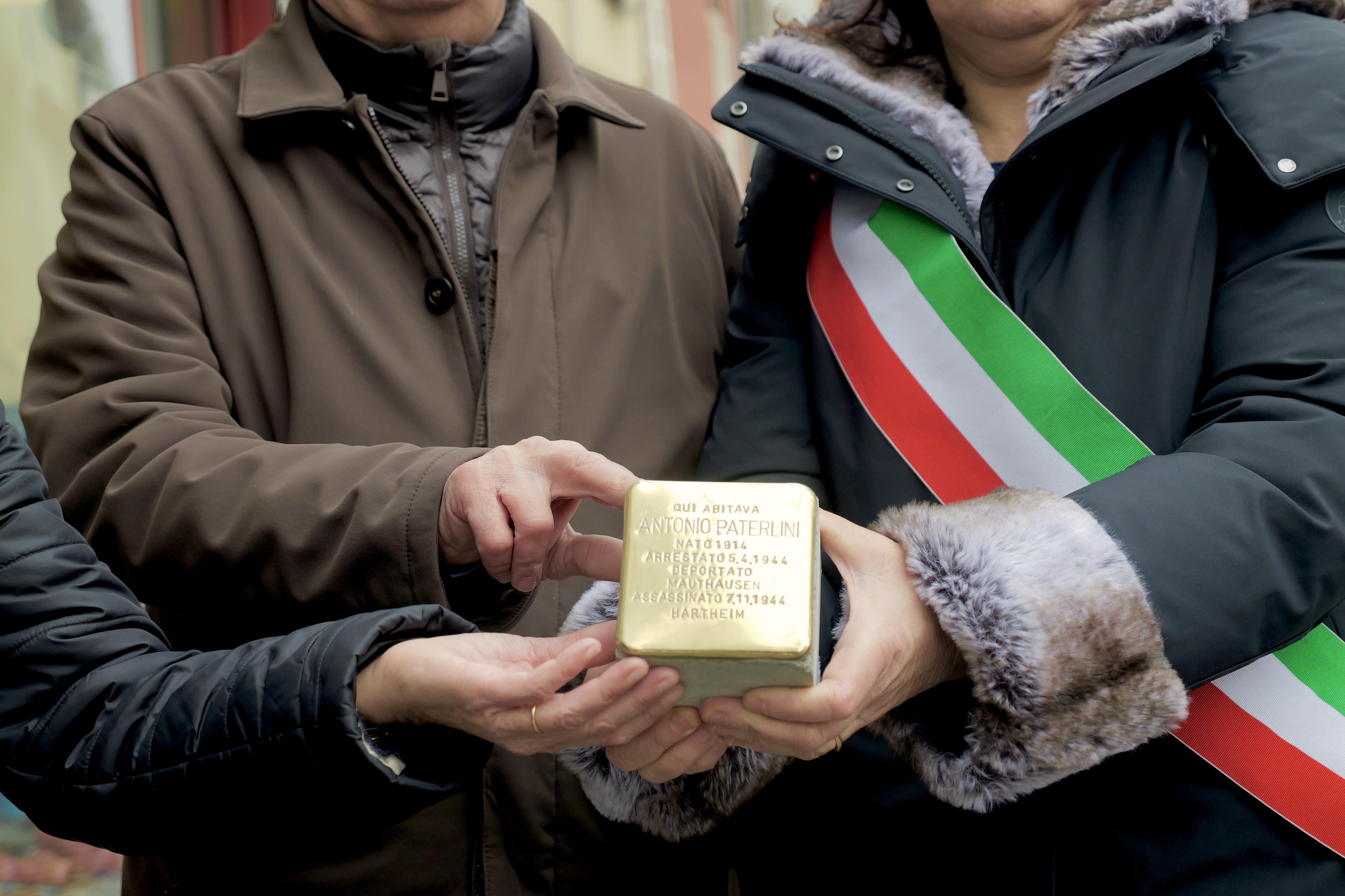 Pietra d'inciampo per Antonio Paterlini