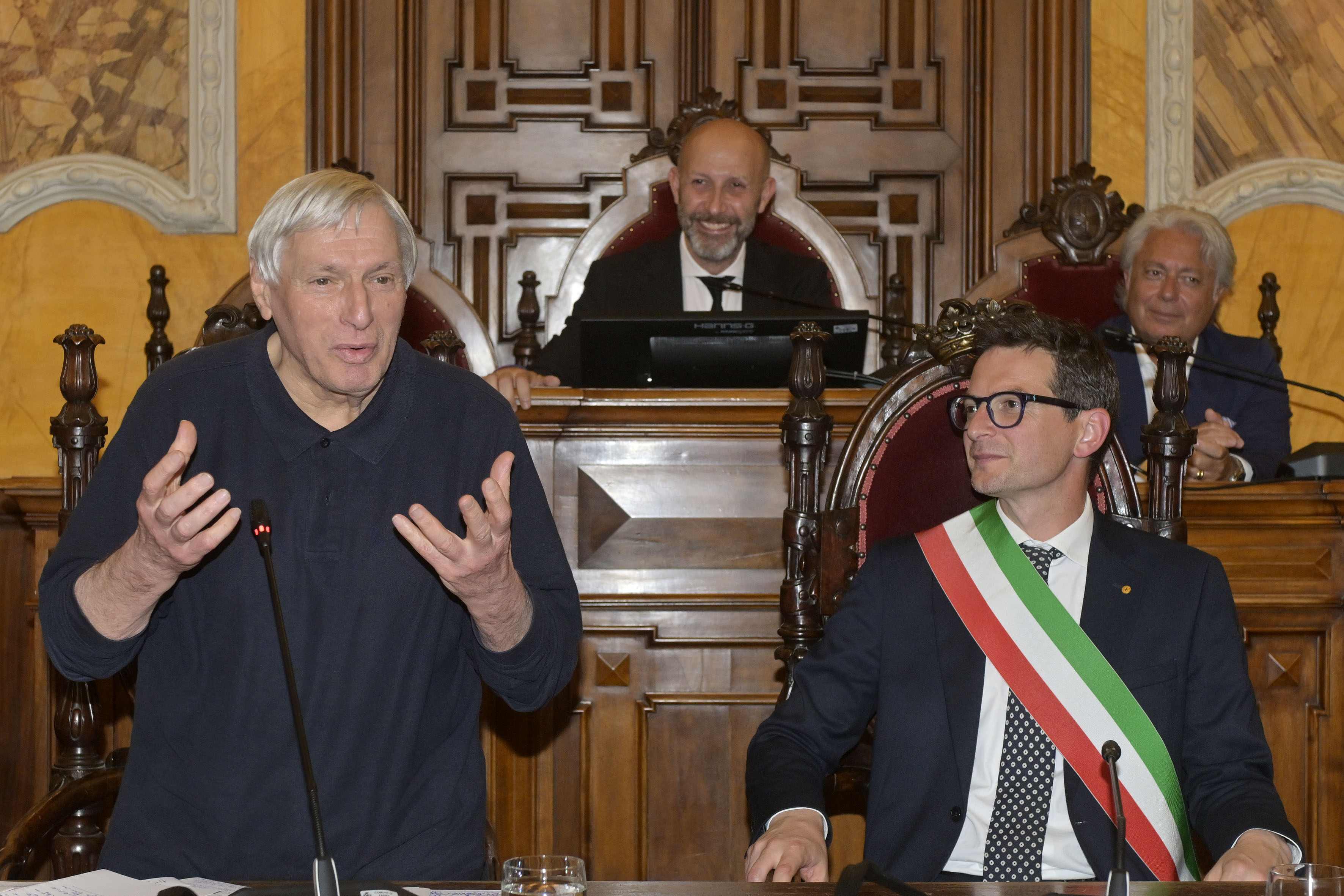Intervento di Don Ciotti