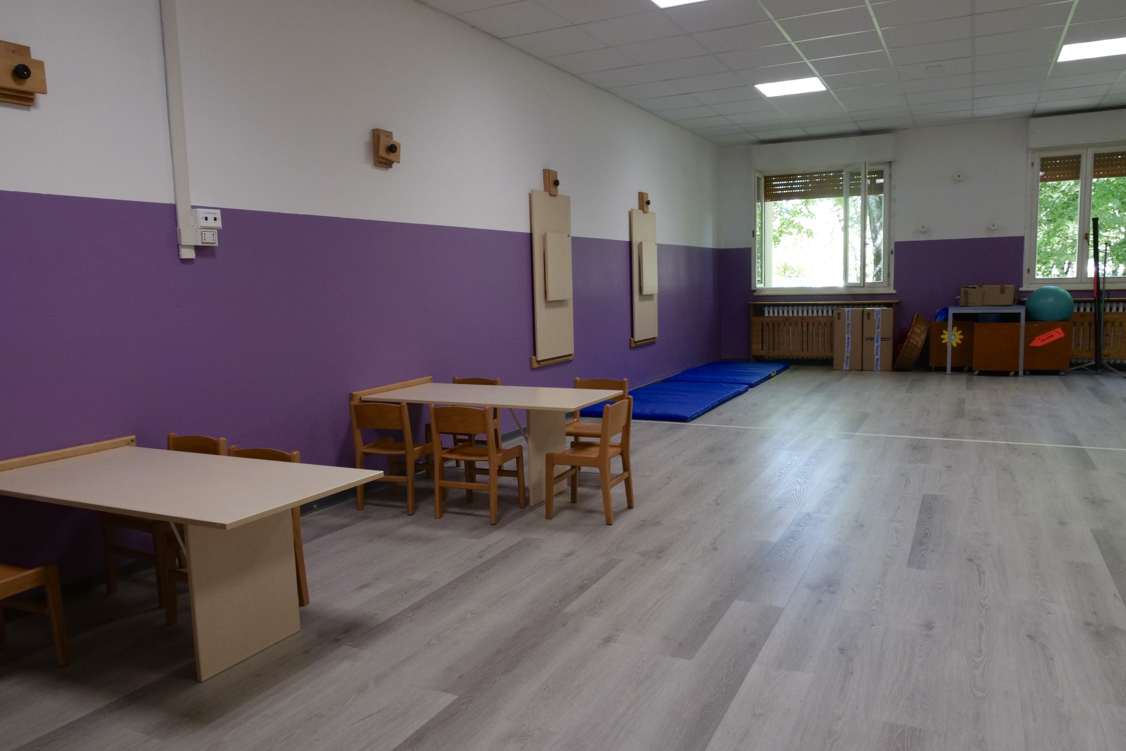Interno della scuola.JPG