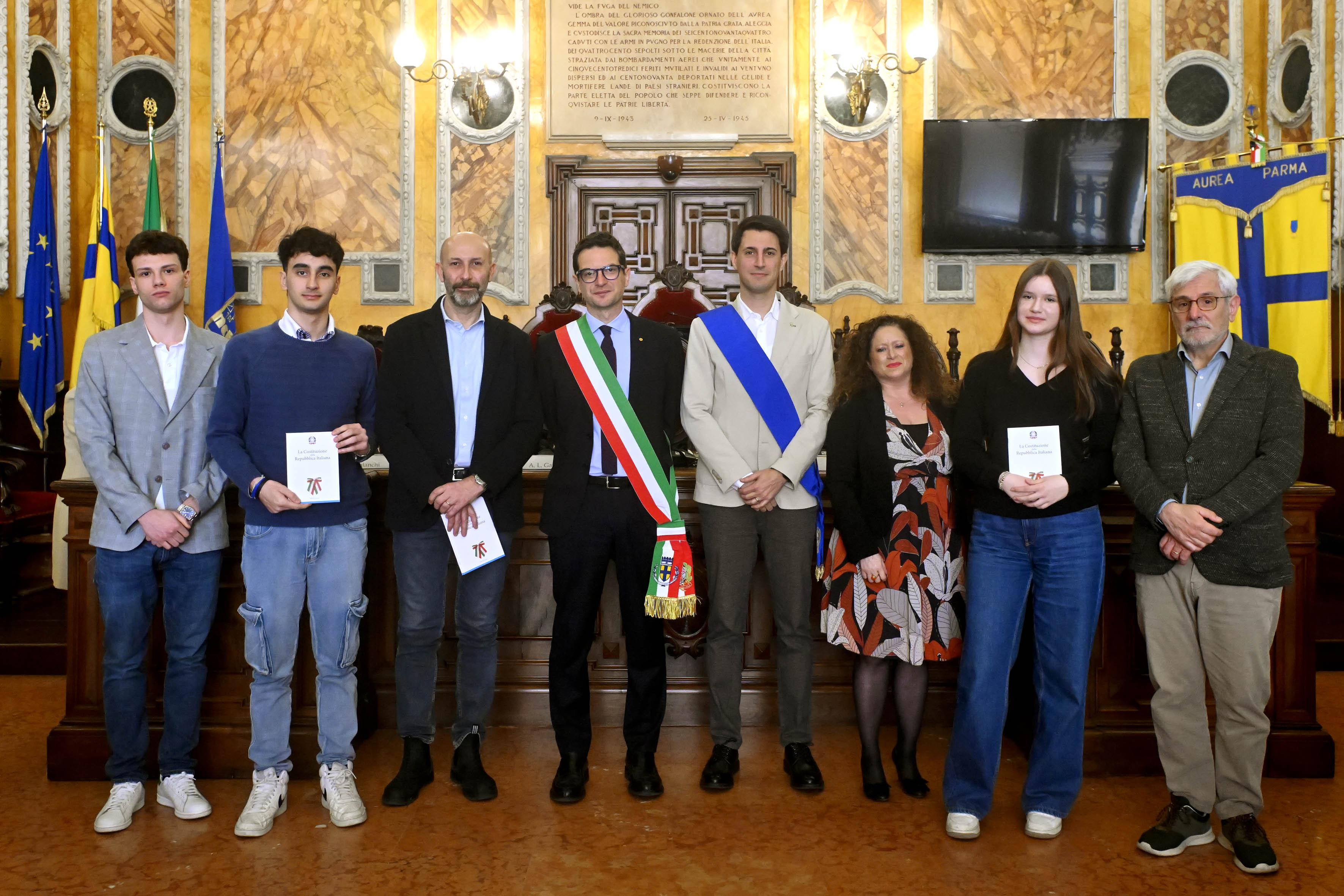 consegna costituzione 3 .jpg