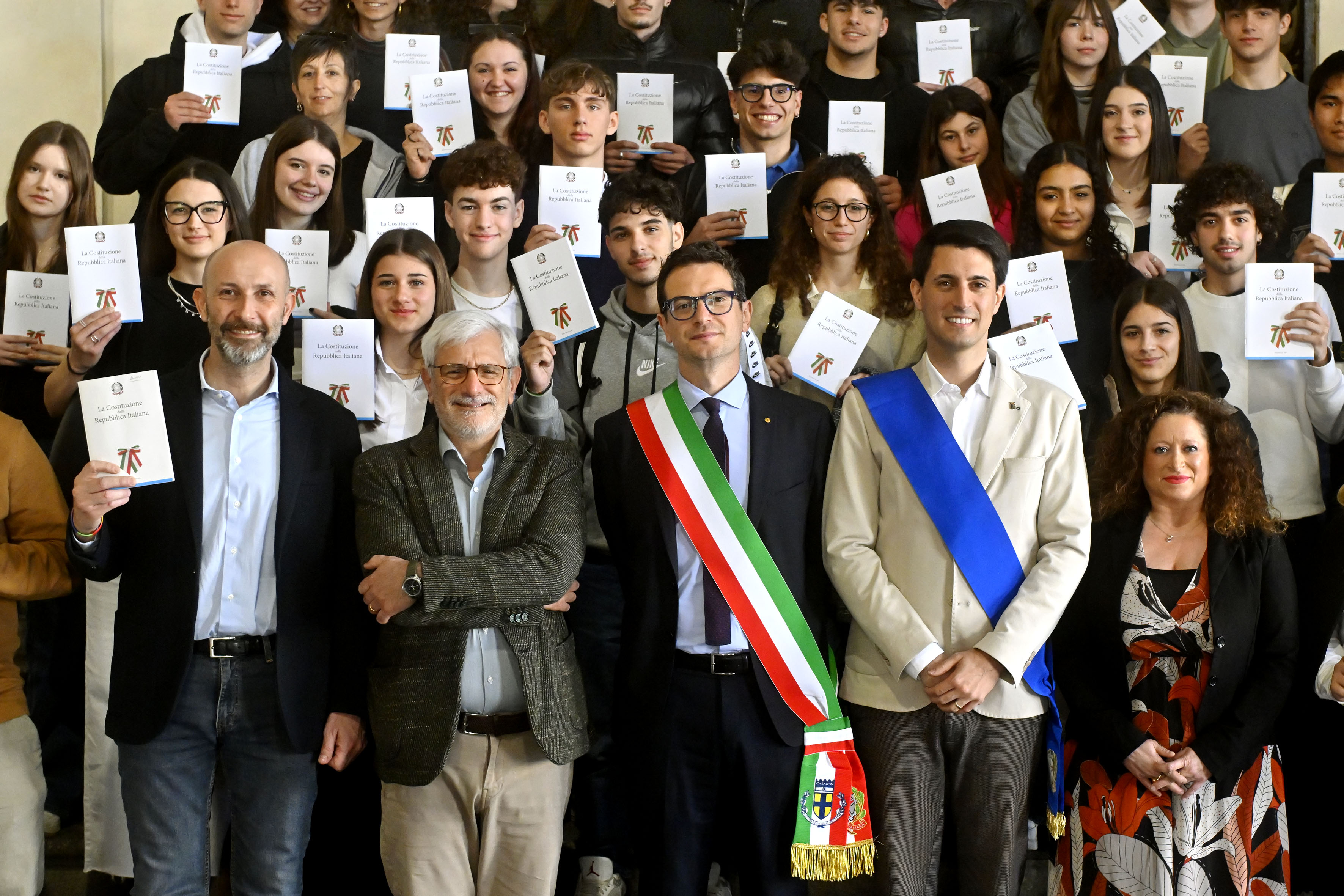 consegna costtuzione 6 .jpg