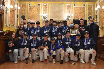 Atleti e staff della Junior Parma B.C. celebrati in Municipio