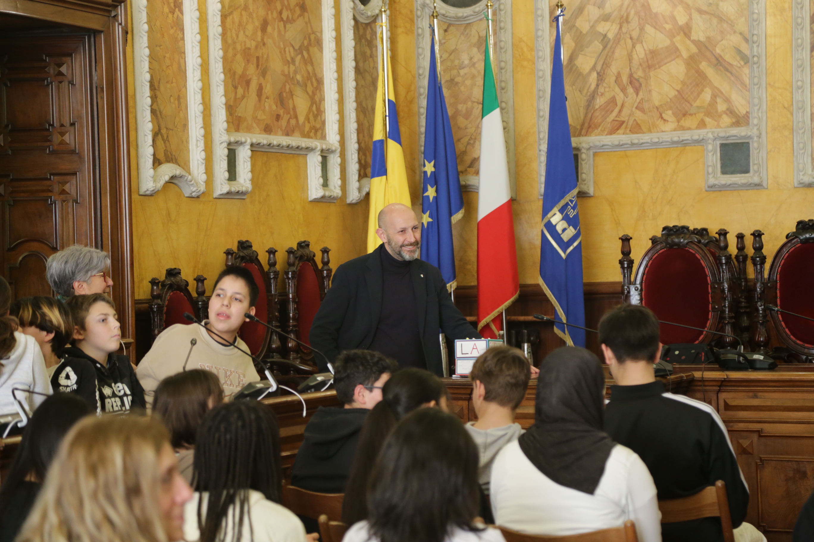 Un momento dell'incontro (6).JPG