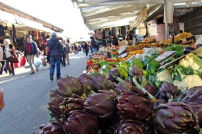 Mercato bisettimanale della Ghiaia