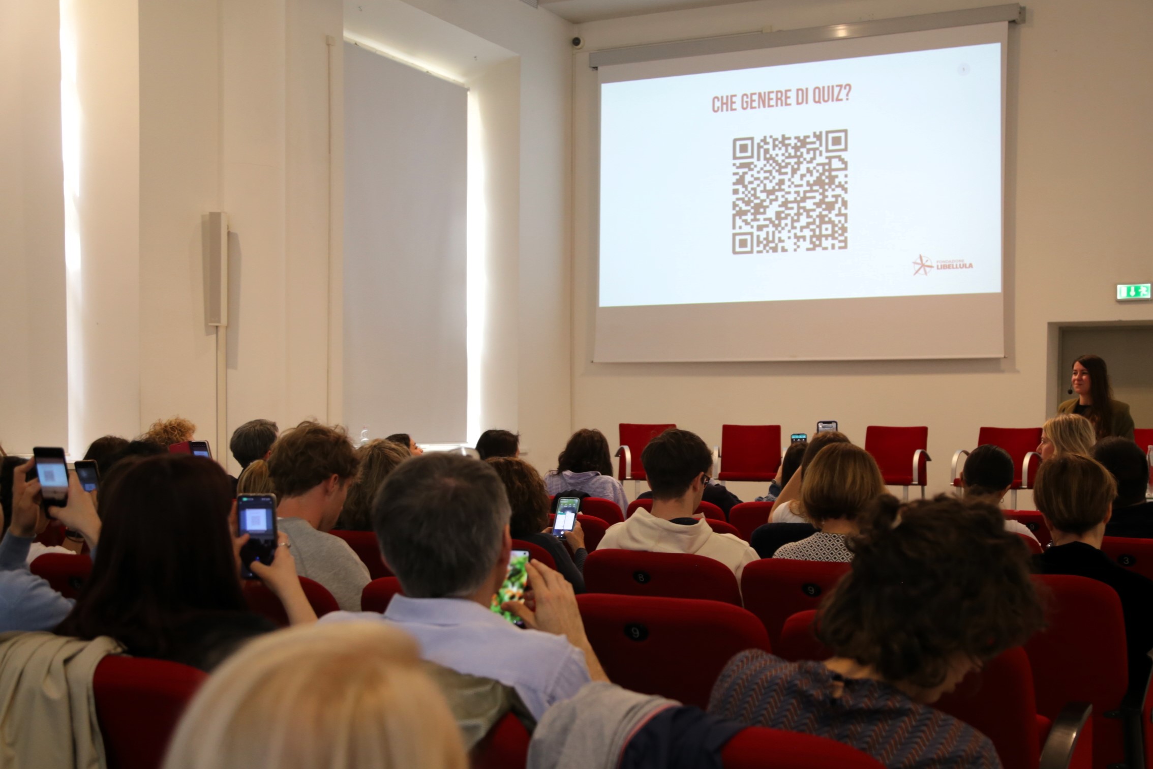 Il pubblico risponde a un sondaggio