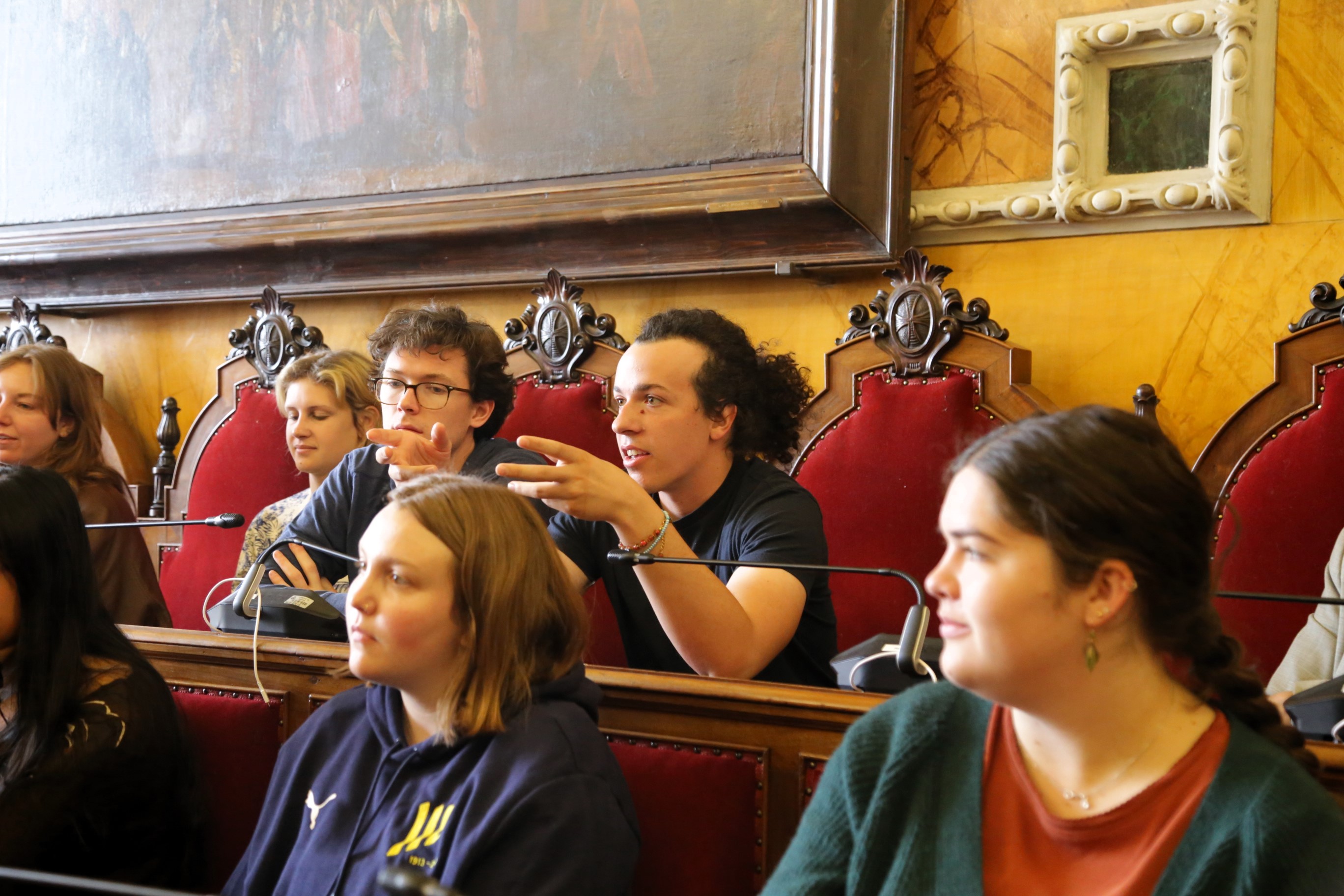 Il dialogo con l'Assessora.JPG