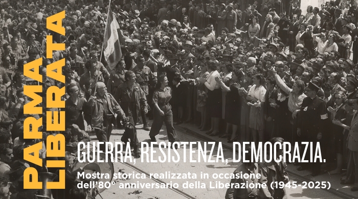 Immagine delle partigiane e dei partigiani in corteo nella città
