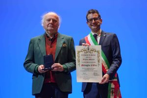Foto premiazione Franco Masini - Sant'Ilario 2024